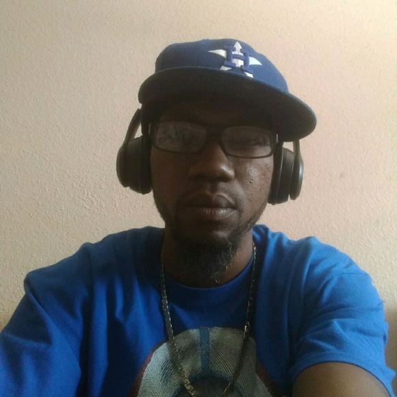 Meet your Posher, James - Picture 1 of 1